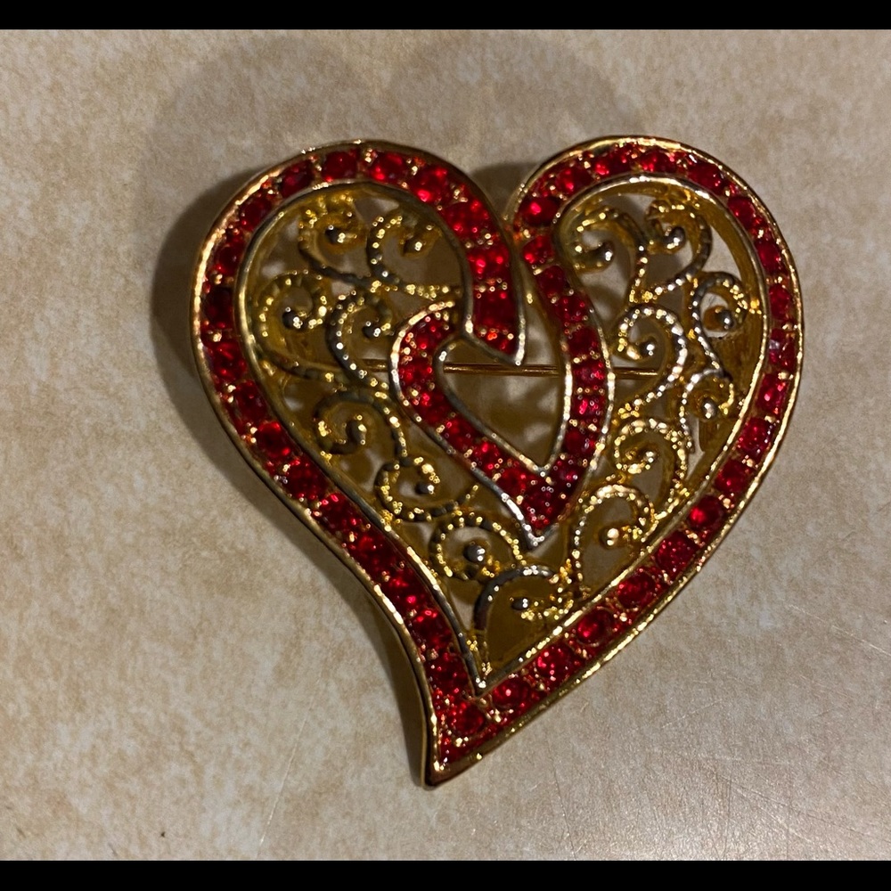 Brooch